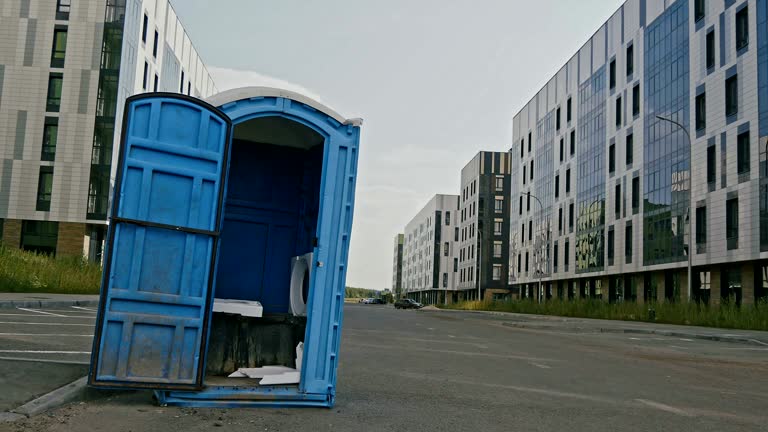 Best VIP or Luxury Restroom Trailers  in Cherry Valley, CA